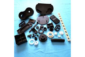 ISO Certified Two-Way Light Proof Connectors For Medical Use ABS/ PVC/ PE Material Extension Sets Components And Accessories